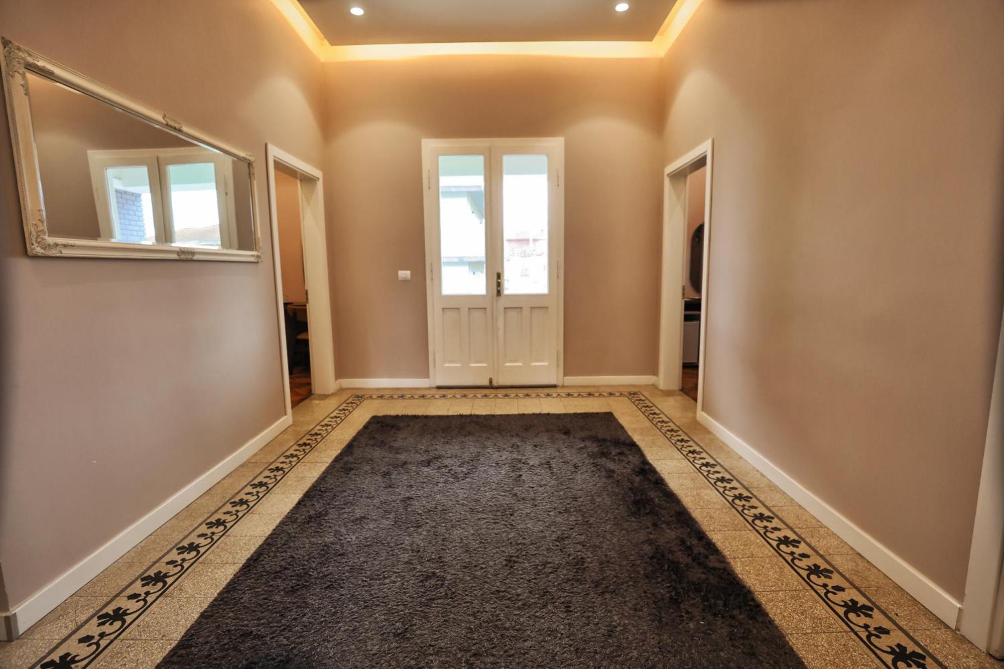 Vila Casablanca - Boutique Hotel & Restaurant Shkoder Luaran gambar