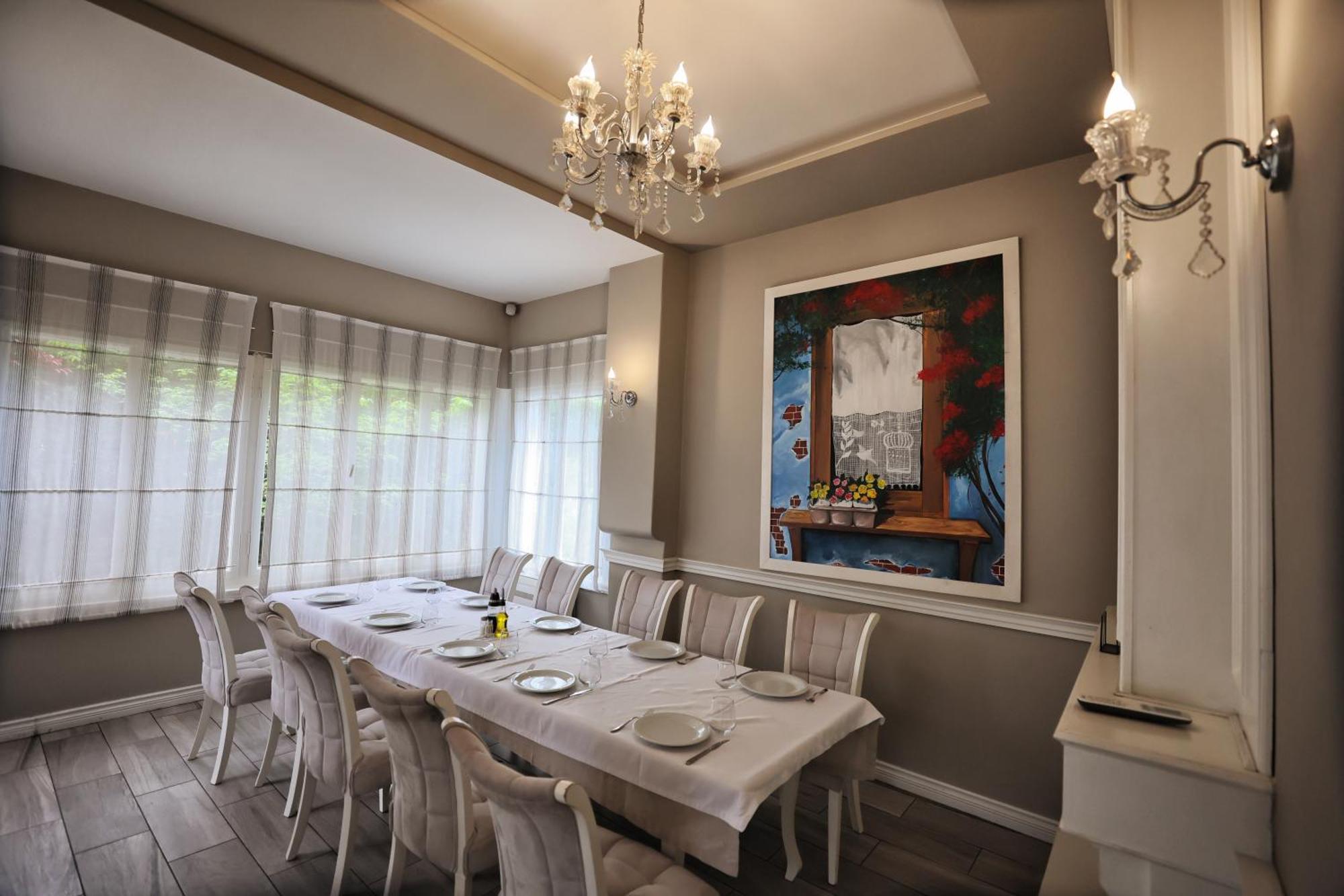 Vila Casablanca - Boutique Hotel & Restaurant Shkoder Luaran gambar