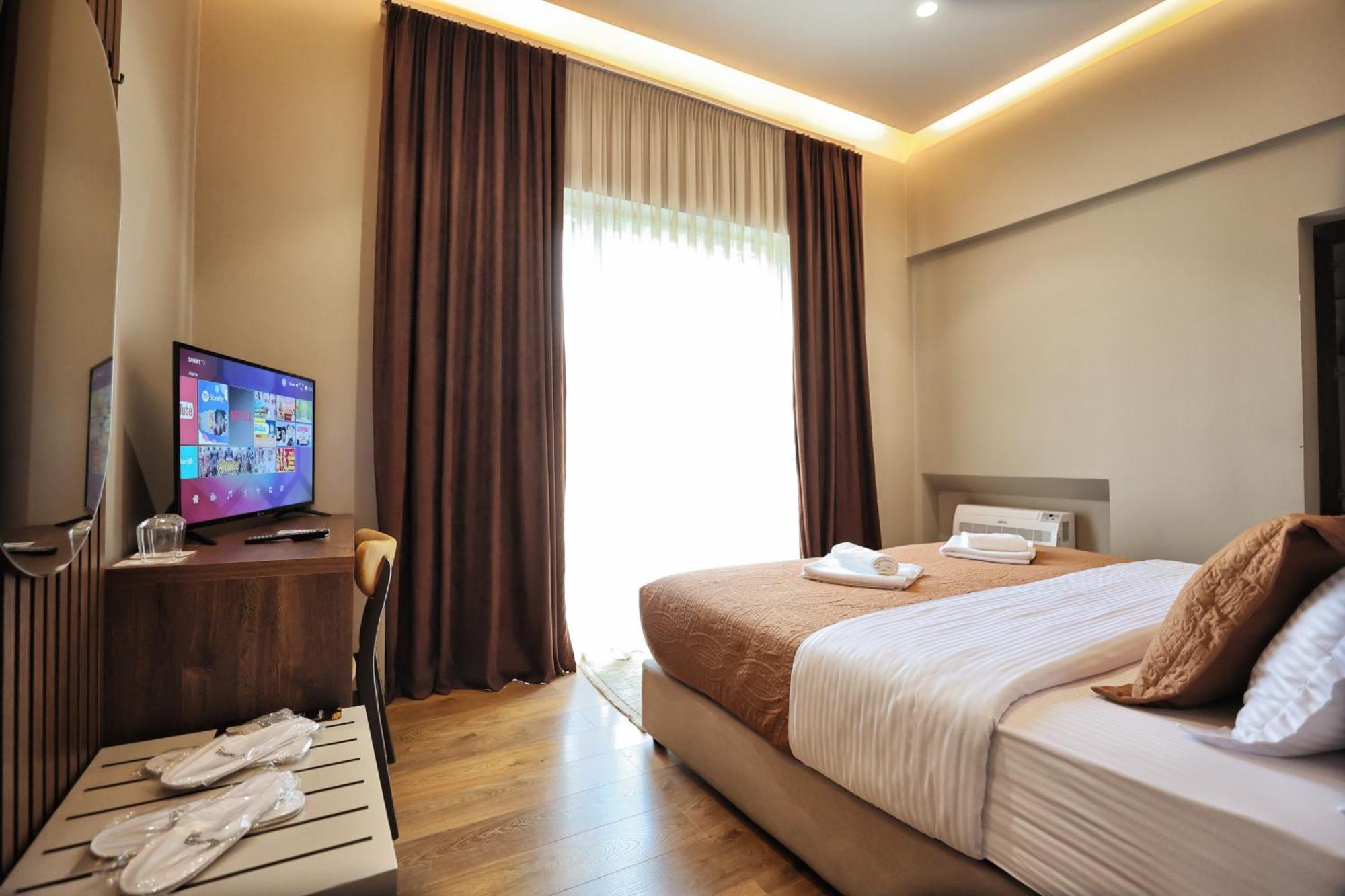 Vila Casablanca - Boutique Hotel & Restaurant Shkoder Luaran gambar