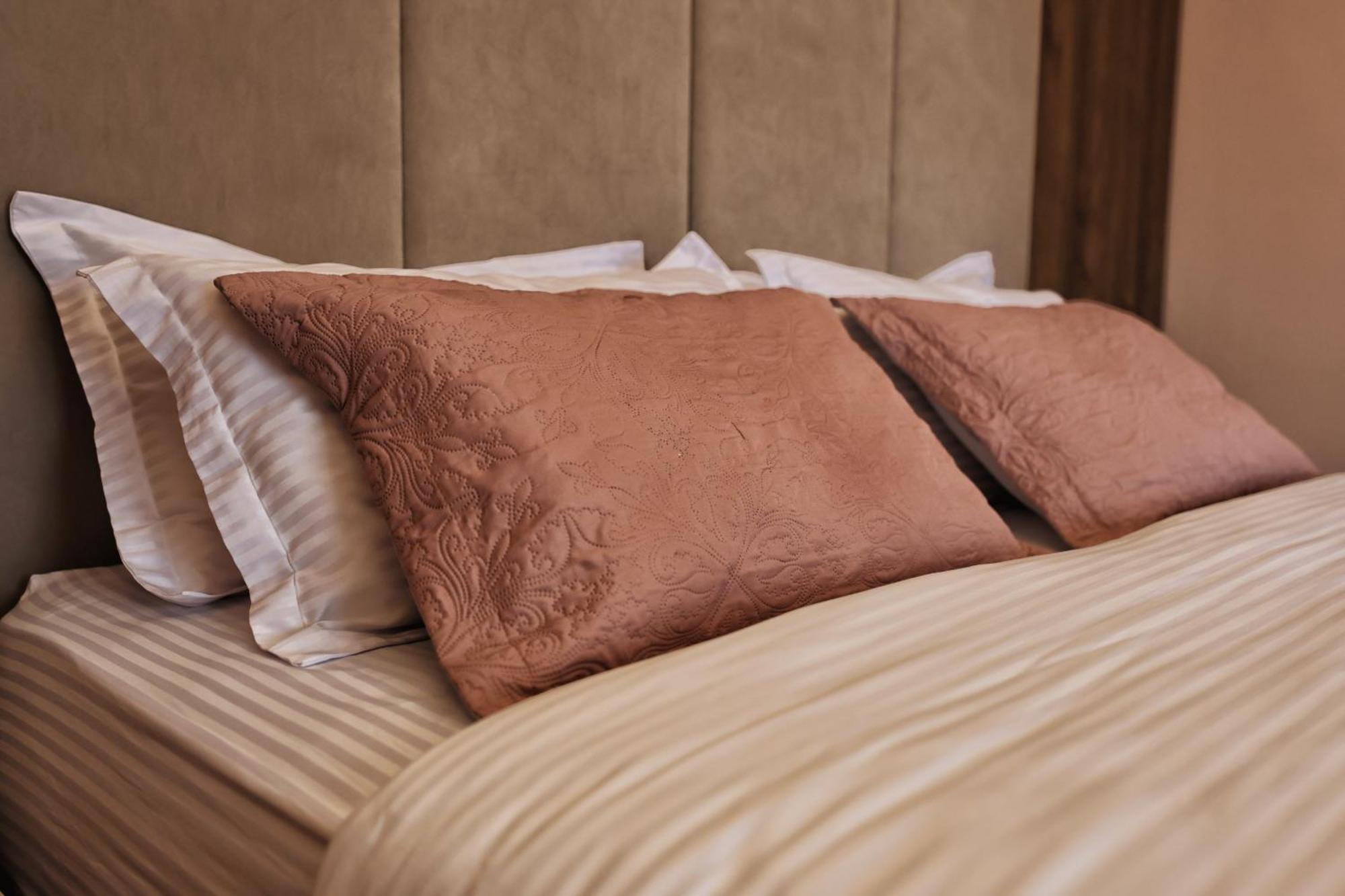 Vila Casablanca - Boutique Hotel & Restaurant Shkoder Luaran gambar