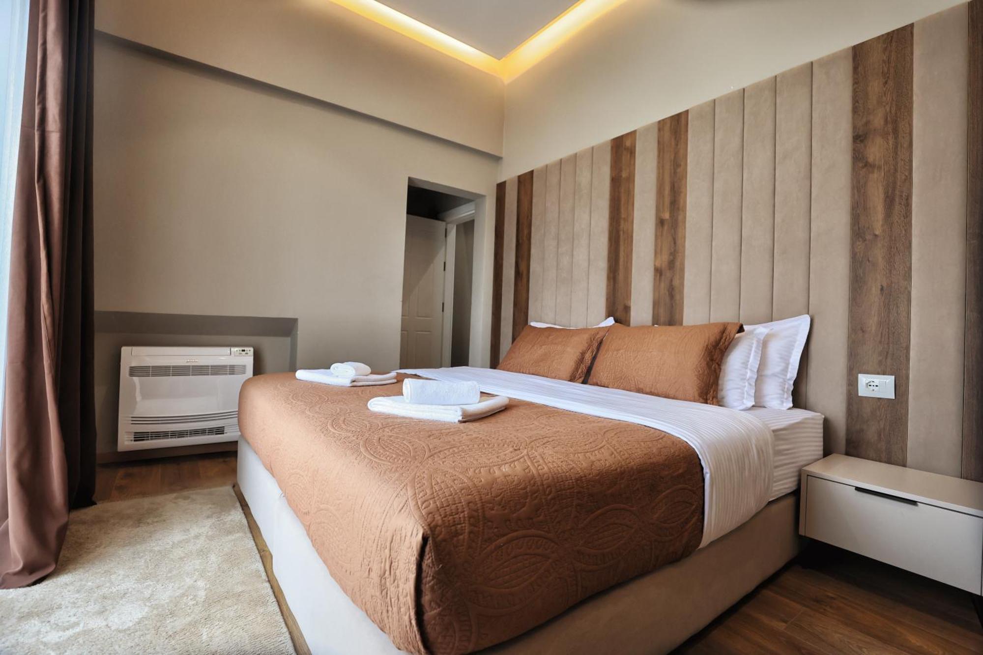 Vila Casablanca - Boutique Hotel & Restaurant Shkoder Luaran gambar