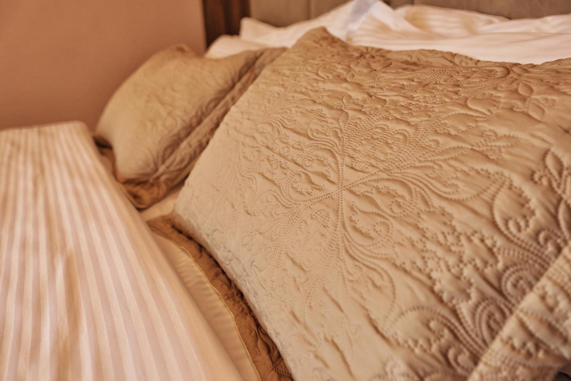 Vila Casablanca - Boutique Hotel & Restaurant Shkoder Luaran gambar