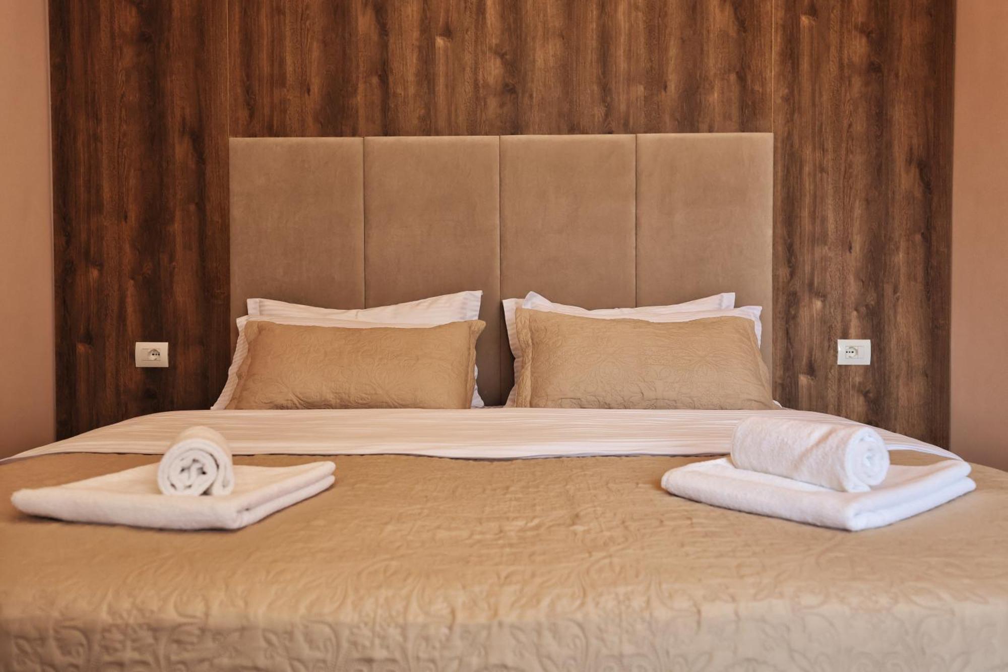 Vila Casablanca - Boutique Hotel & Restaurant Shkoder Luaran gambar