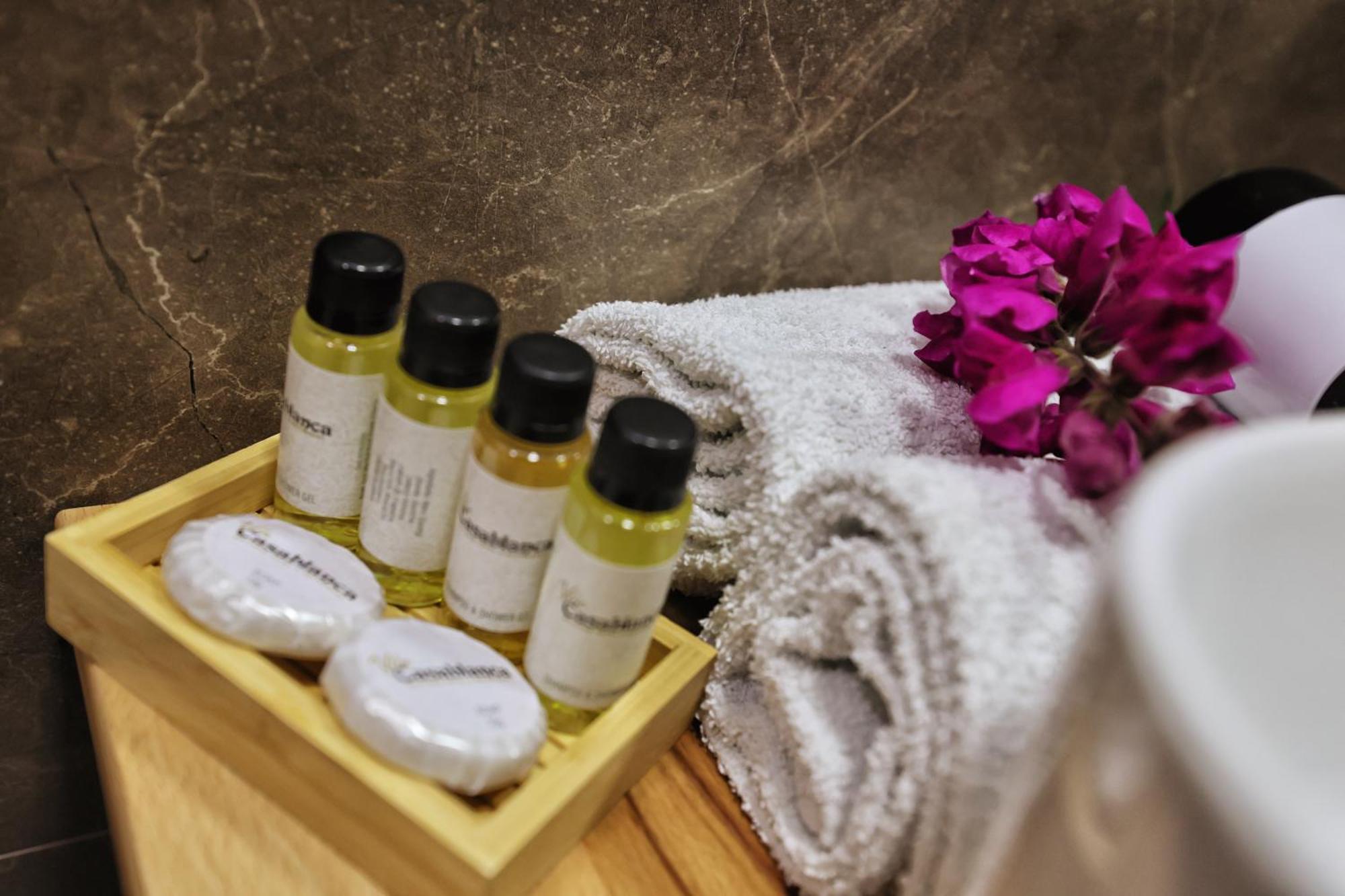 Vila Casablanca - Boutique Hotel & Restaurant Shkoder Luaran gambar