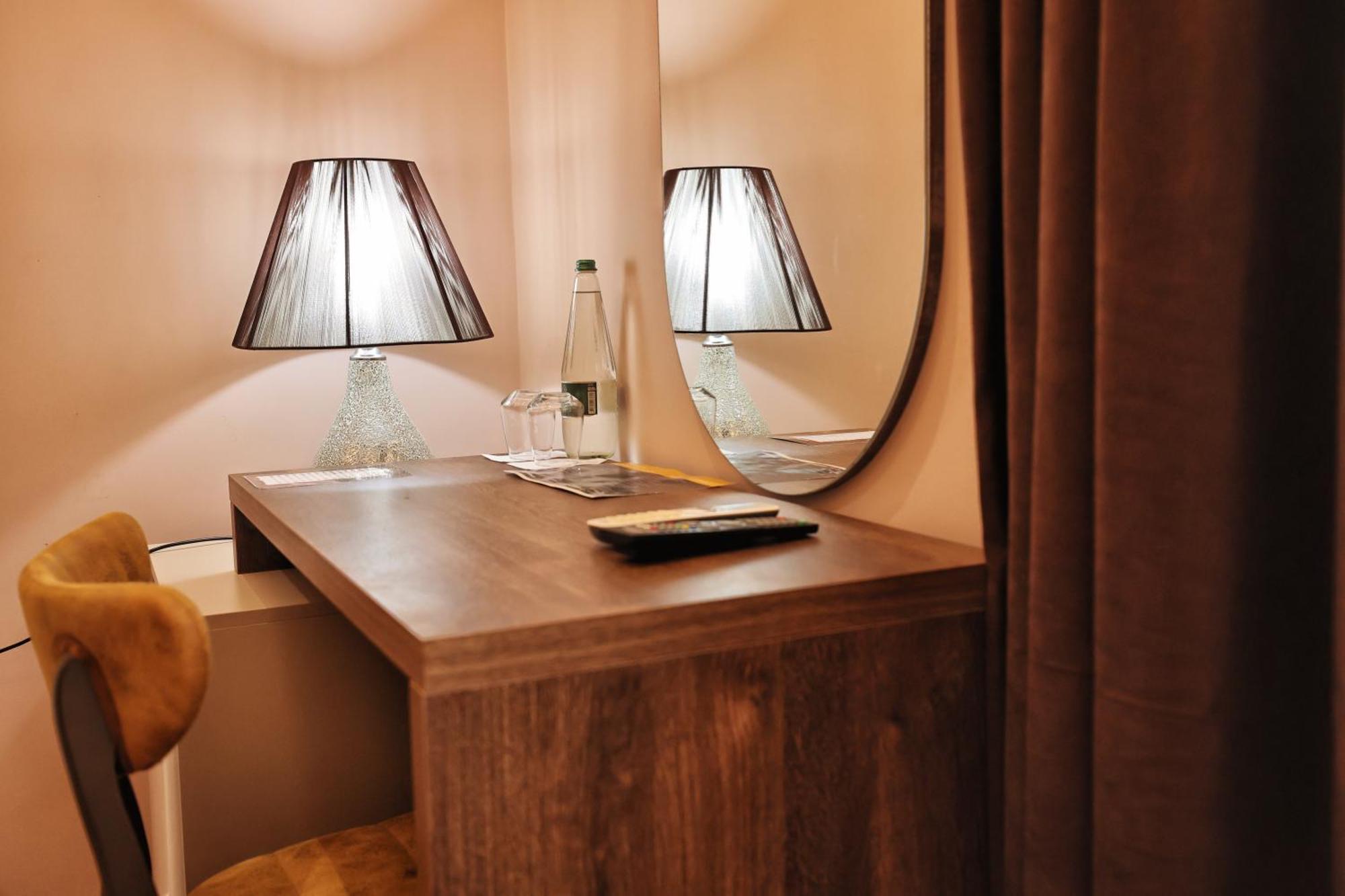 Vila Casablanca - Boutique Hotel & Restaurant Shkoder Luaran gambar