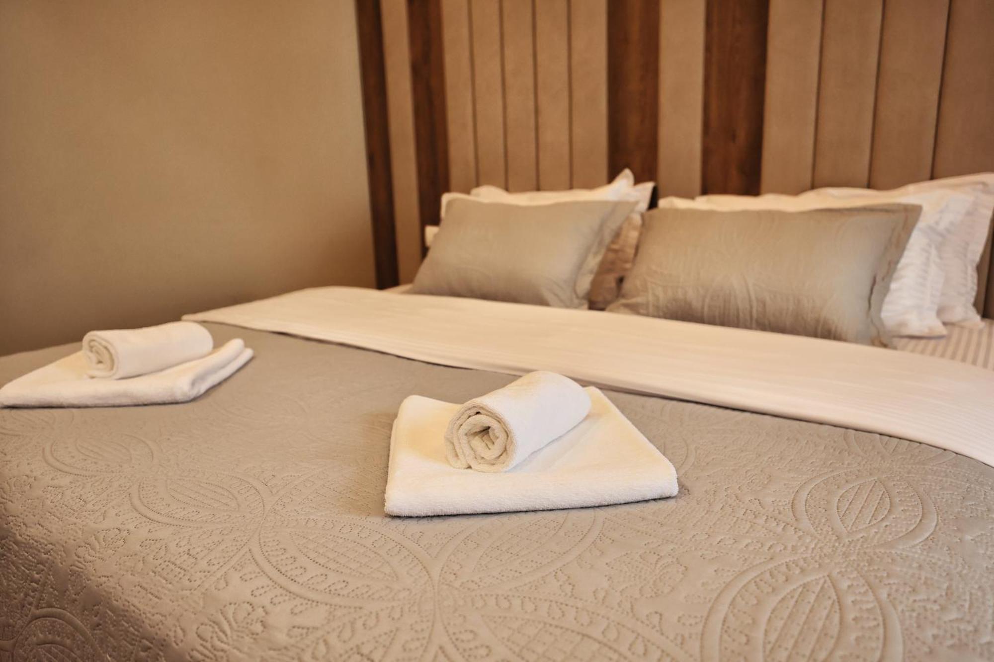 Vila Casablanca - Boutique Hotel & Restaurant Shkoder Luaran gambar