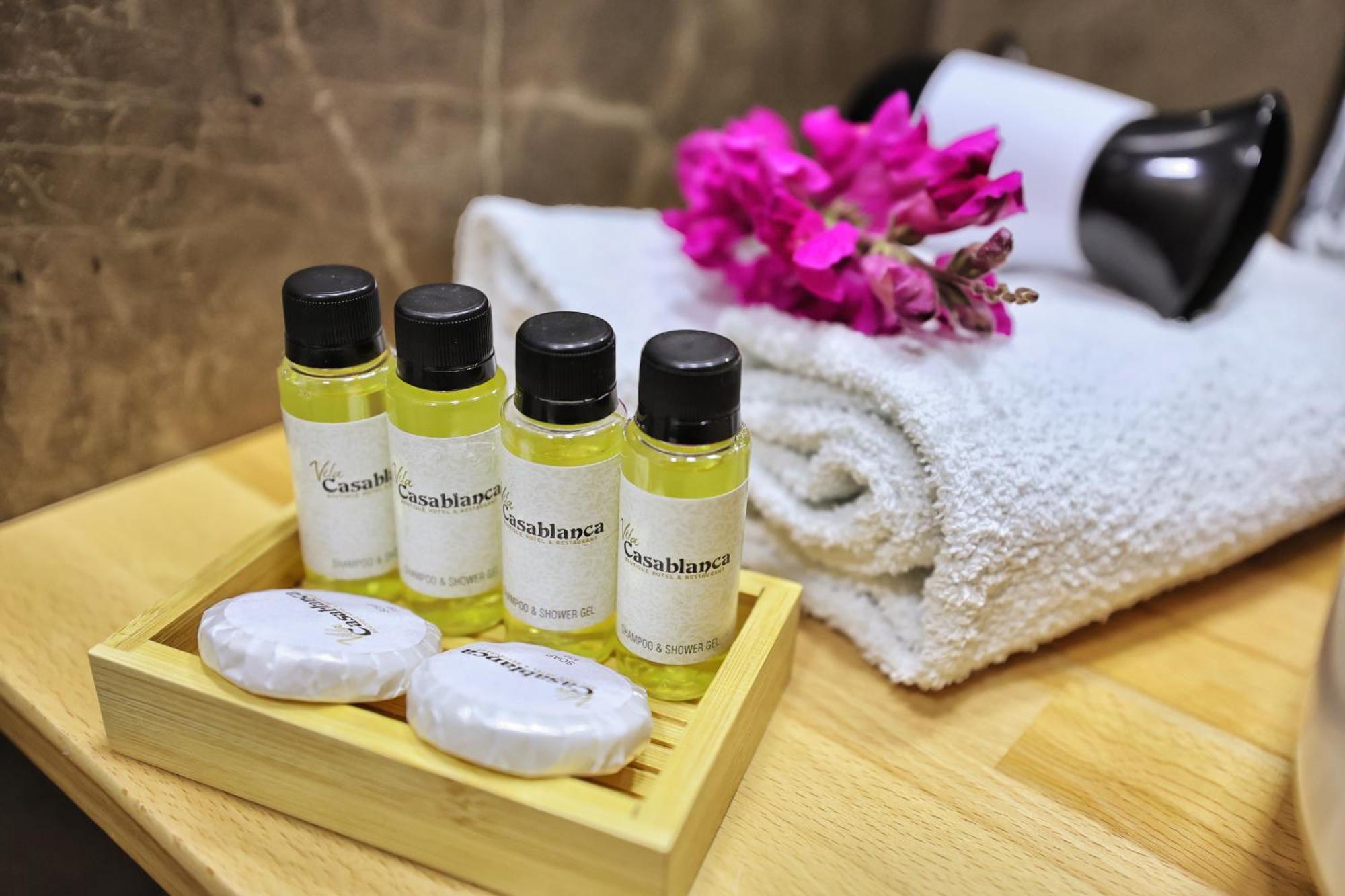 Vila Casablanca - Boutique Hotel & Restaurant Shkoder Luaran gambar
